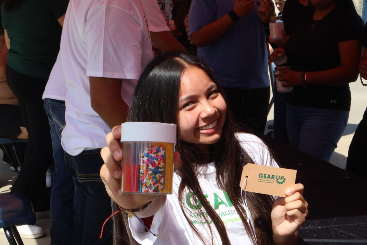 Kaelyn Abas shows off her spirit as a GEAR UP ambassador. 