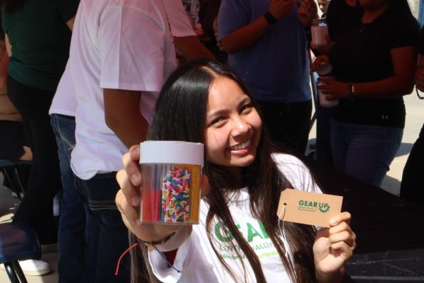 Kaelyn Abas shows off her spirit as a GEAR UP ambassador. 